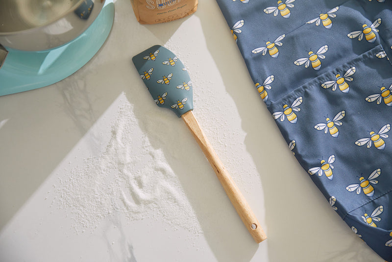 Bee & Florals Collection: Repeating Bee Apron + Spatula Bundle